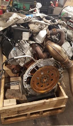 Двигатель FORD 9523