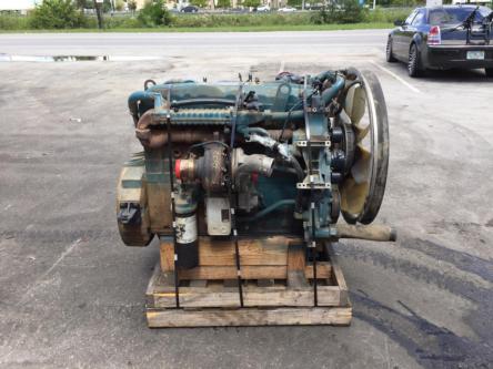 Двигатель International 9512