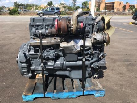 Двигатель Mack 9533