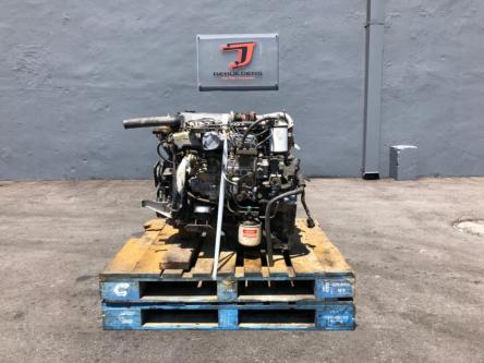 Двигатель Isuzu 9525