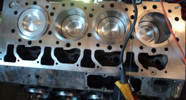 Двигатель Caterpillar 9504