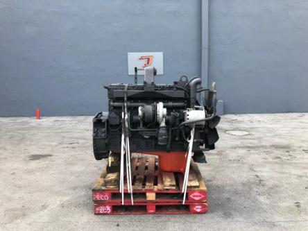 Двигатель Cummins 9501