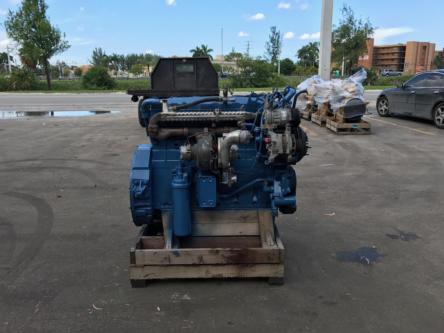 Двигатель International 9512