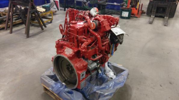 Двигатель Cummins 9501